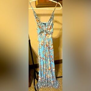 Angie maxi dress size small